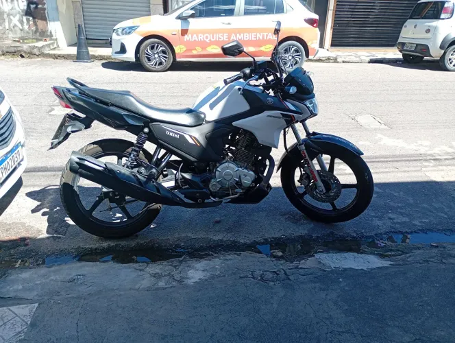 V/t por carroYamaha 150 2025 boa