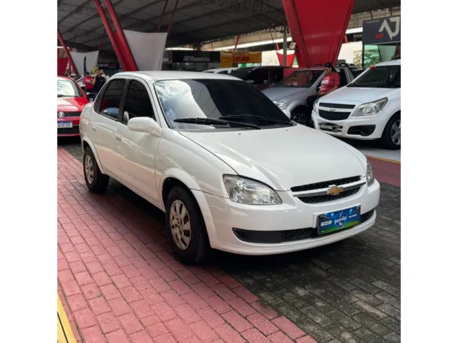 Chevrolet Classic Advantage 1.0 VHC Flexpower 4P 2015
