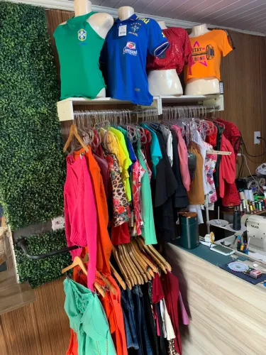VENDE-SE LOJA COMPLETA
