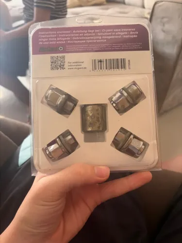 parafusos antifurto para rodas da renomada marca alemã McGard.