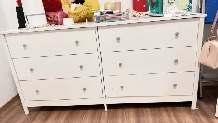 Vendo cômoda 6 gavetas em perfeito estado