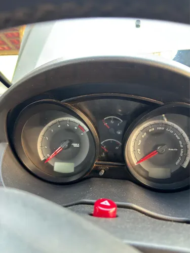 Ford Fiesta Sed. 1.6 8V Flex 4P 2013