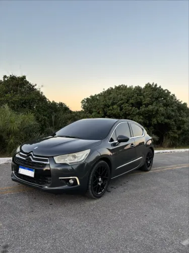 Citroen DS4 1.6 Turbo 16V 5P Aut. 2013
