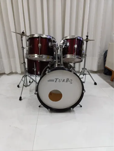 Bateria infantil