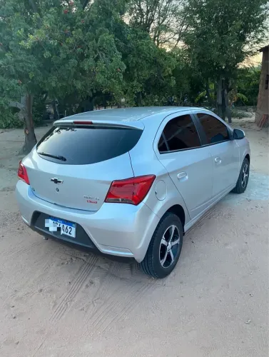 Chevrolet Onix Hatch LT 1.0 8V Flex Mec. 4P 2017