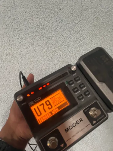 Pedaleira para Guitarra GE 100