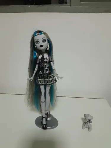Monster High Reel Drama Frank