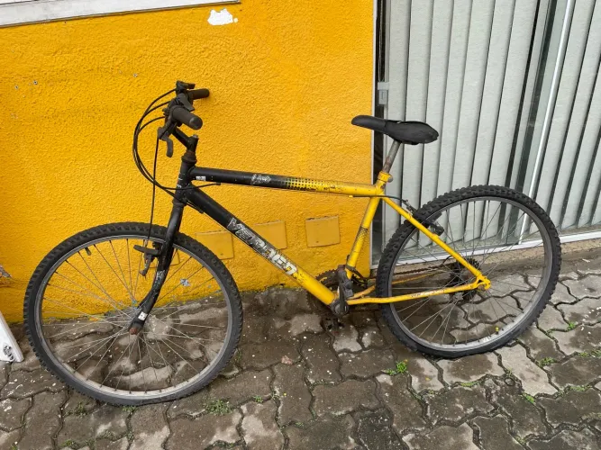 Bicicleta para trabalhar com entregas 