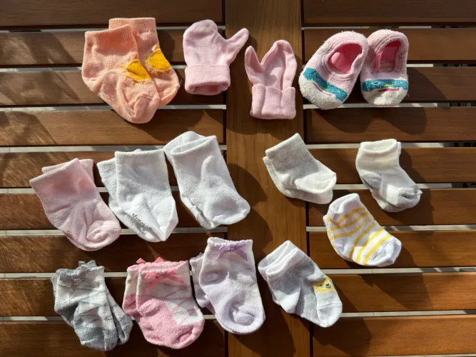 Enxoval bebê Carter?s - bodies, casaquinho, meias e acessórios