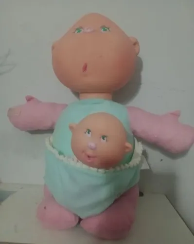 Boneca antiga da estrela repolhinho