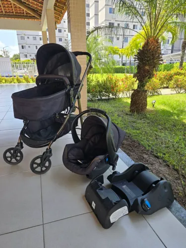 KIT Carrinho De Bebê Napoli + Bebê Conforto E Base para Carro Galzerano
