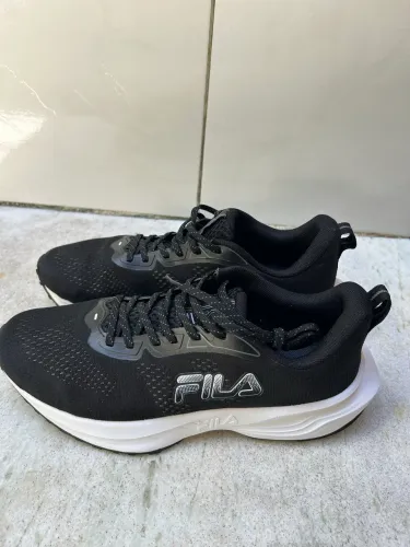 Tênis FILA n°39