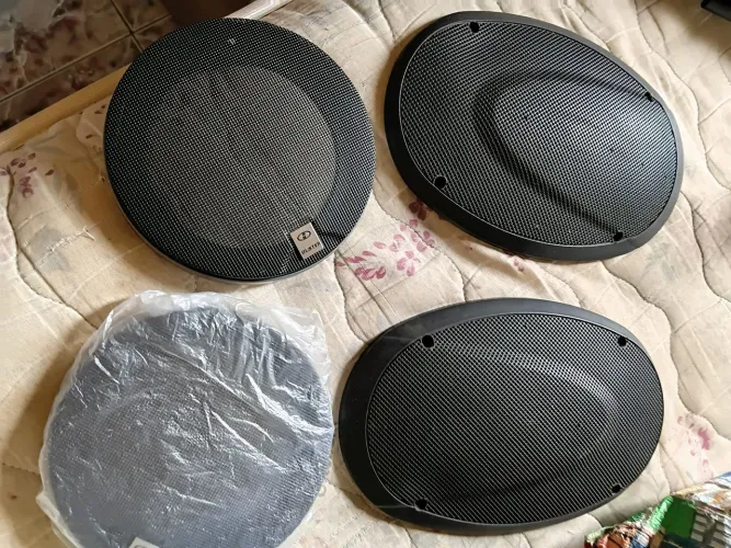Dois pares de proteção de auto falantes 6X9 e oval