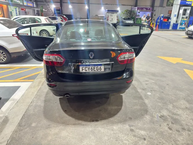 Renault Fluence Sed. Dynamique 2.0 16V Flex Aut. 2015