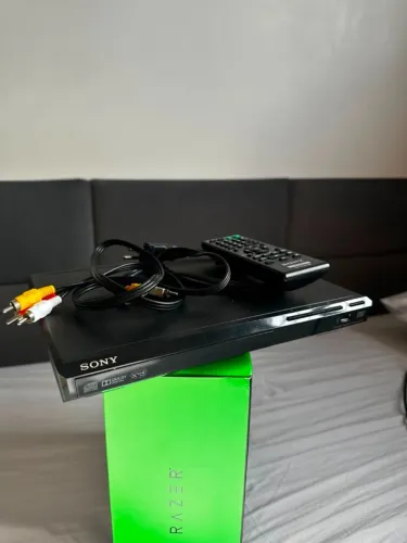 PLAYER DE DVD/CD SONY DVP-SR370
