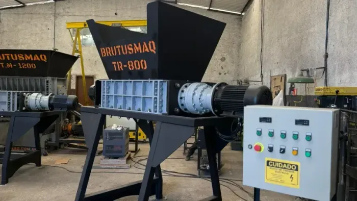  Triturador shredder TR-800 2 motores de 15cv