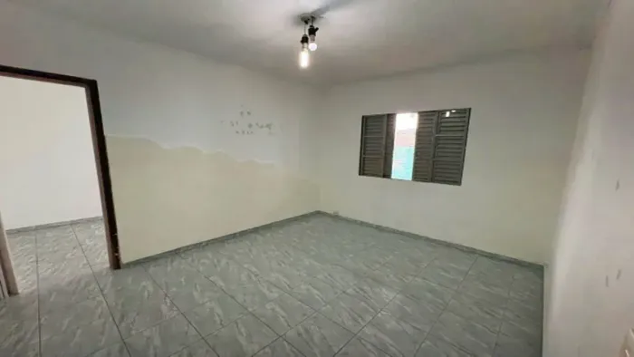 Casa à venda no Jardim Santo Elias na Rua Armando Flamarion Coelho