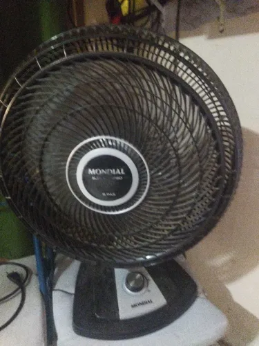2 ventiladores juntos em ótimo estado