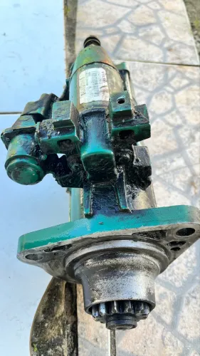 Motor de arranque Volvo