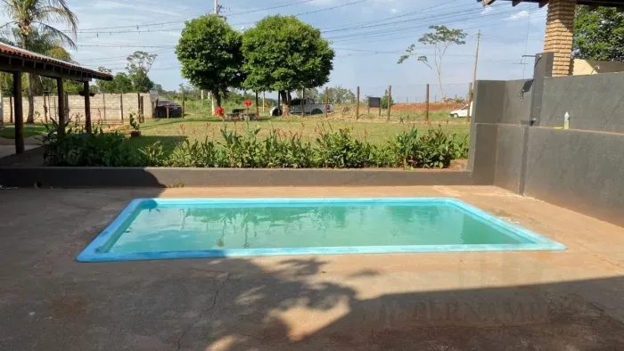 Chácara para Venda em Ipiguá, ipigua, 3 dormitórios, 1 suíte, 3 banheiros, 6 vagas