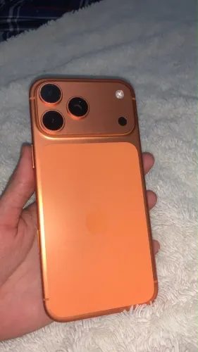 Vende-se iPhone 17 pro max