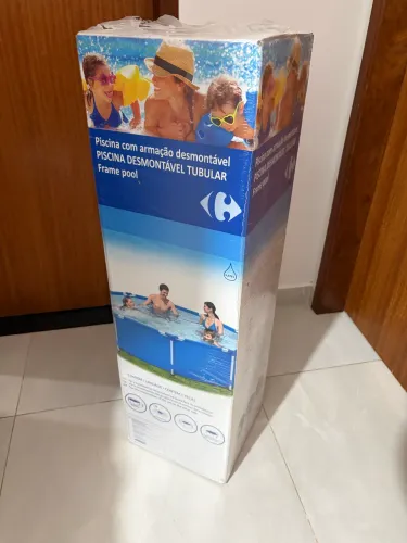 Vendo piscina de plástico móvel de 4.678 litros nova