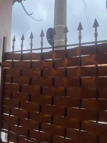 Portão de Ferro 4,00m x 2,60m - 3 Folhas com Lança - Usado