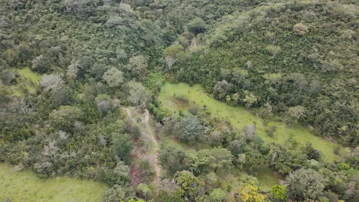 Fazenda de 30 alqueires e 61 litros 