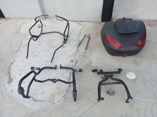 Vendo acessórios para bros 160cc
