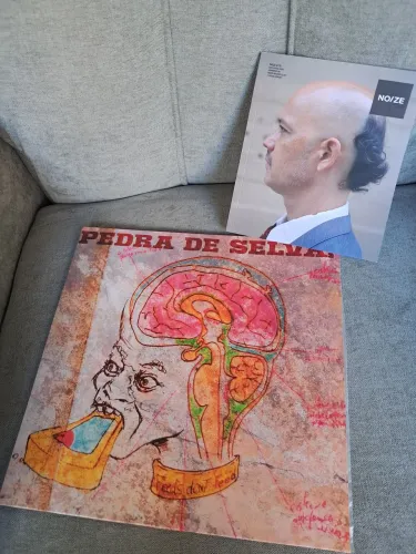 LP CURUMIN - PEDRA DE SELVA (2024) + REVISTA NOIZE