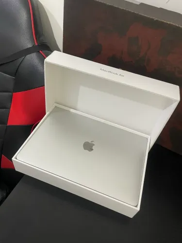 MacBook Air M1 13| 99% de Bateria | Apenas 35 Ciclos | Impecável | SSD 256GB