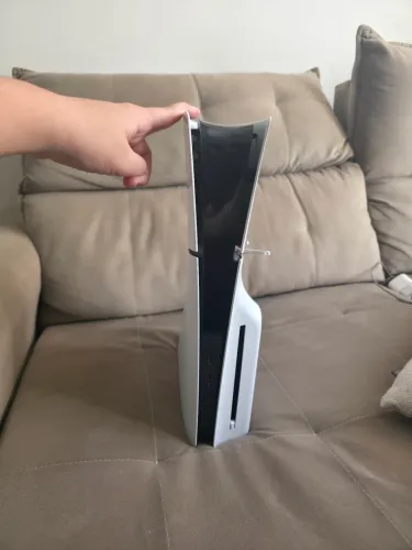 Ps5 Slim Semi novo com Leitor de Dísco e jogos