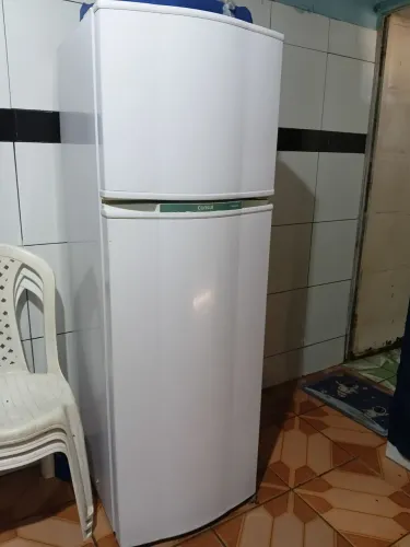 Geladeira frontal fre consul