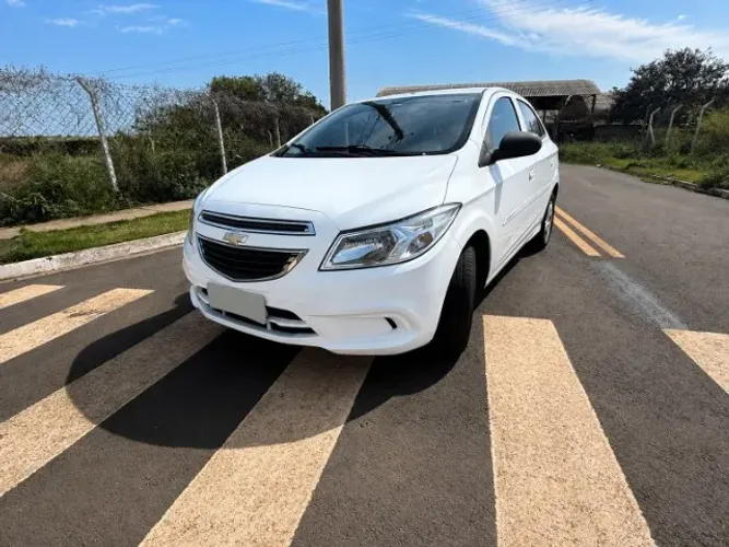 Chevrolet Onix Hatch LT 1.0 8V Flex Power Mec. 4P 2015