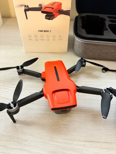 Drone Fimi Mini 3 com Bateria Plus 4K 60 FPS