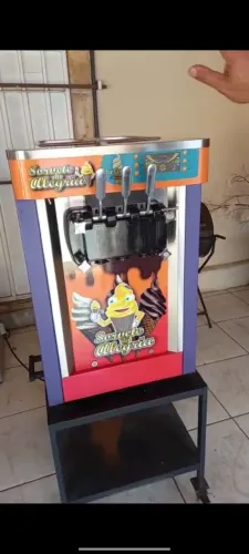 Máquina de Sorvete Expresso - Alegria Gelada ao Seu Alcance! Renda extra
