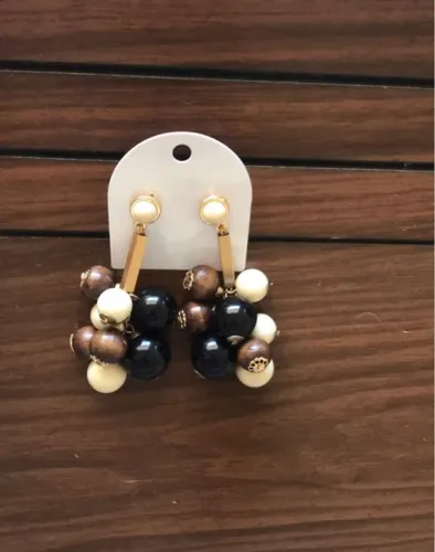 Brincos de bolinhas - Dourado, Preto e Branco