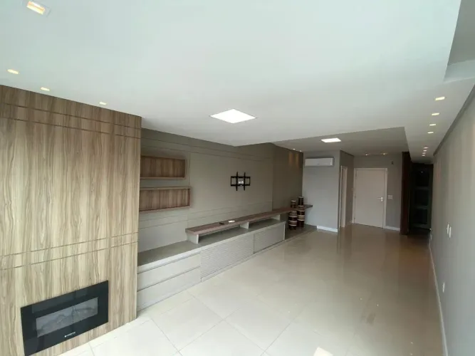 IMPÉRIO DAS ONDAS - APARTAMENTO 04 SUÍTES EM BALNEÁRIO CAMBORIÚ