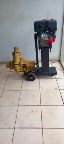 Bomba Draga de 4" c/ motor gasolina