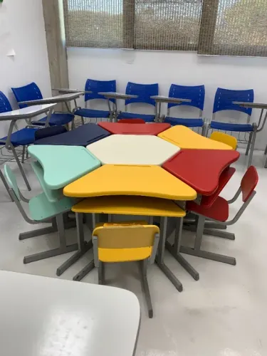 mesa Kids Trapezio para 6 lugares