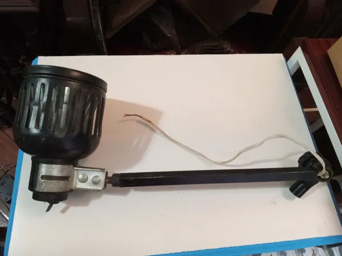 Luminária articulada usado