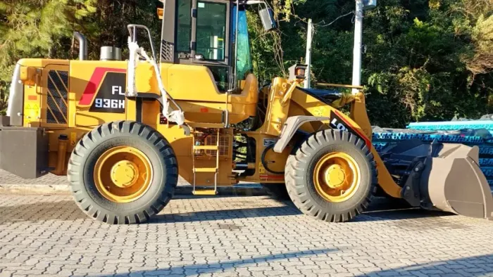 Carregadeira Zero km