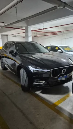 Volvo XC-60 XC 60 T-8 Híbrido Momentum 2.0 5P 2021