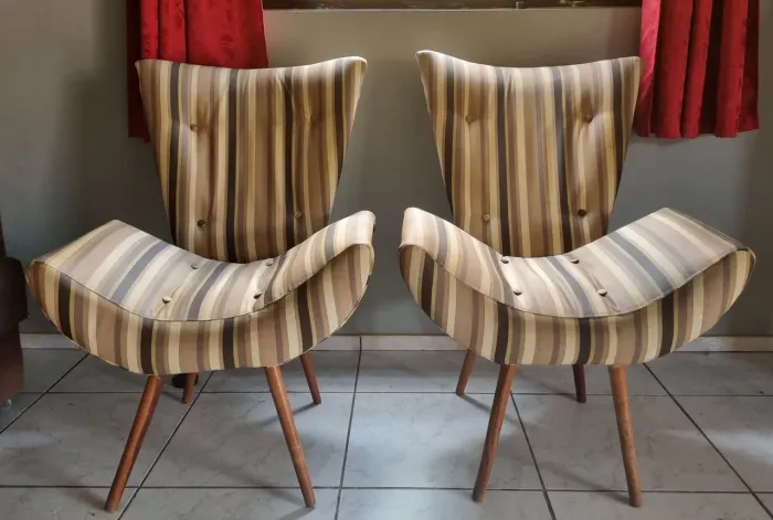 Poltrona Decorativa Cadeira Pé Palito