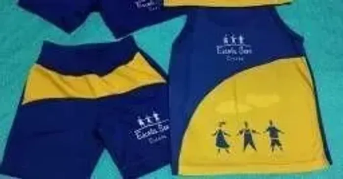 Fardas Escola Sesc Infantil e Fundamental - ver descrição - preço de 20,00 a 40,00