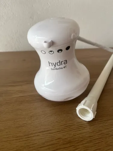 Chuveiro Hydra com Alongador impecável 220w 