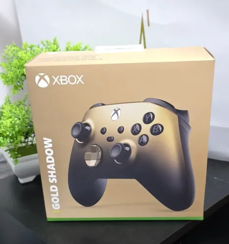 [Lacrado] Controle Xbox Series Gold Shadow 