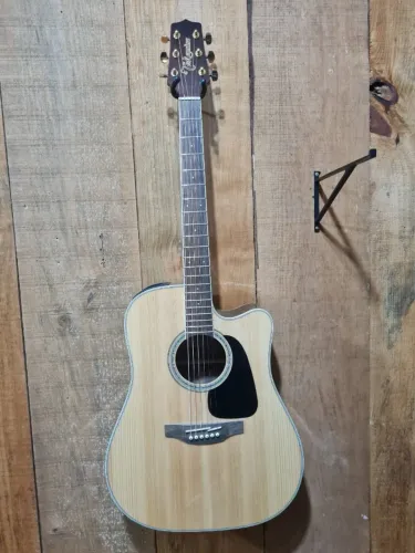 Takamine GD51ce, bag de luxo, correia Basso, coordamento Elixir 012