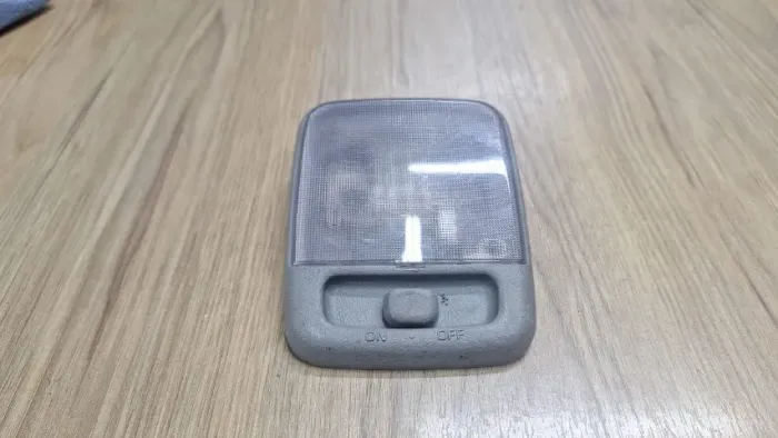 Luz Cortesia Teto Nissan Frontier