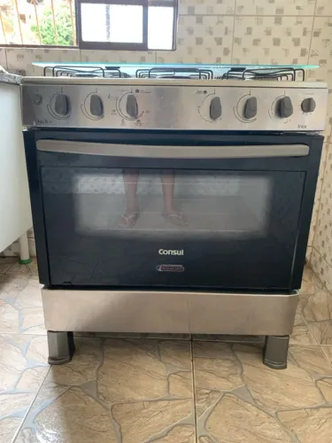 Fogão Consul com Forno Elétrioco